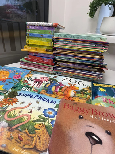Children books joblot - 25, /joblot